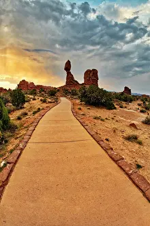 Away: Arches National Park evening light. USA, Utah