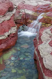 Waterton: Argillite sedimentary mineral layers