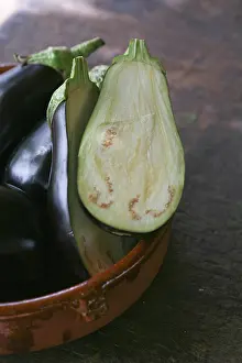 Aubergine: Aubergine
