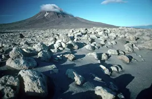 Stratovolcano: Augustine Volcano