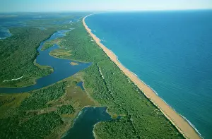 Mile: Australia - Sand bar on Ninety mile Beach
