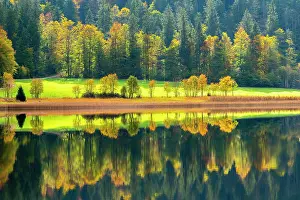 Chiemgau: Autumn atmosphere at the Weitsee, Reit im Winkl