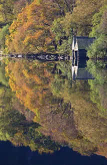 Llyn: Autumn colours and Boat houses reflections in Llyn