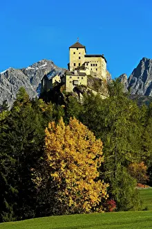 Howse: Autumn landscape with Tarasp Castle, Tarasp, Scuol