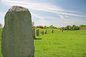 Stonehenge: Avebury, England. Similar to Stonehenge
