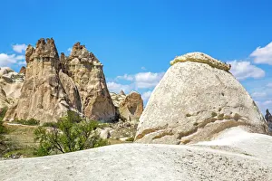 Tuff: Bagildere Valley, fantastic tuff formations, Cappadocia