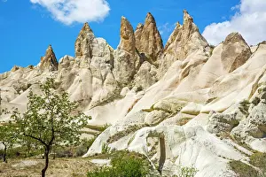Tuff: Bagildere Valley, fantastic tuff formations, Cappadocia