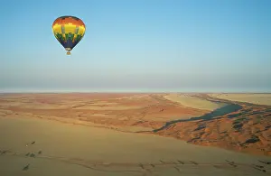 Slowly: Balloon Safari, Namibia - At a perfect morning