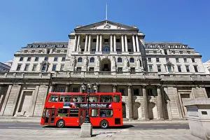 Financial: The Bank of England on Threadneedle Street in the City