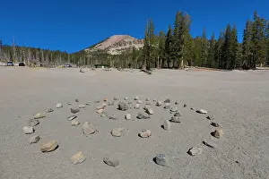 250119: Barren Landscape and circles of stones near Horseshoe