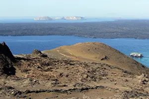 Bartolome: Bartolome island