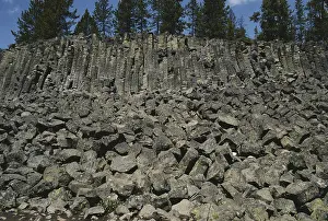 Basaltic: Basalt Boulders