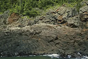 Basaltic: Basalt Columns in Ontario