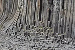 Basalt: Basalt columns, volcanic igneous, magmatic rock formations a