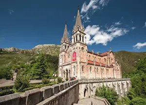 Maria: Basilica of Covadonga, Santa Maria la Real Basilica