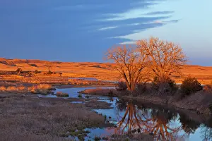 Loup: Bathed in sunset light the Calamus River