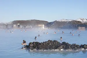 Grindavik: Bathing in the geothermal spa Blue Lagoon