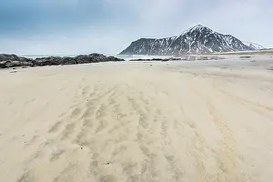 Flakstad: Beach at Utakleiv, Norway, Nordland, Flakstad, Lofoten