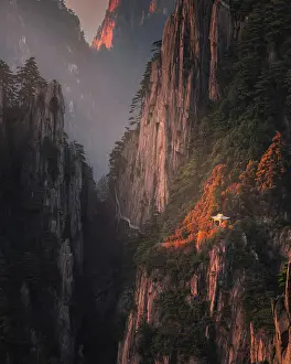 Pavilion: Beautiful pavilion on westside of Huangshan mountains