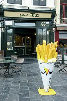 Housing: Belgian Frit shop (French Fries) in Antwerp