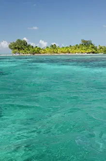 Aqua: Belize, Stann Creek District. South Water