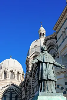 Rhone: De Belsunce statue at the Cathedral of Marseille