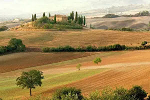 D Orcia: Belvedere House at sunrise, San Quirico