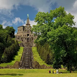 Kassel: Bergpark Wilhelmshnhe, Hercules Building with th