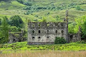 18th: Bernera Barracks from the 18th century near Glenelg