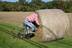Cycling: Bike Riding into hay bail