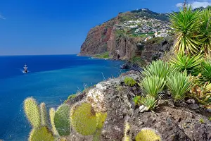 Maria: Blick auf Cabo Giroo 589 m, Schiff Santa Maria