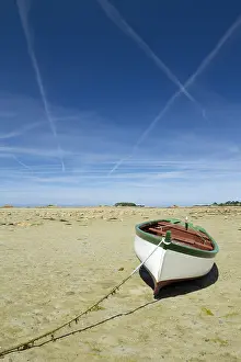 Plane: Boat in Gouermel cove, Plougrescant, C&, x134973;-d'Armor