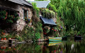 Condo: Boat on the Trieux river in Pontrieux, Brittany