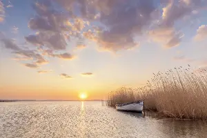 Idyllic: Boat Warthe