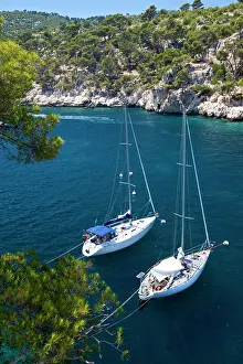 Moored: Boats moored in the Calanques near Cassis