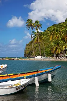 Lucia: Boats in the tiny harbor at Marigot Bay