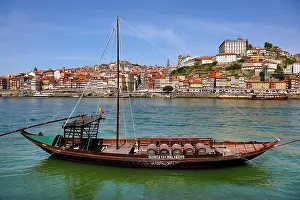 Douro: Boats for transporting port wine casks on the River