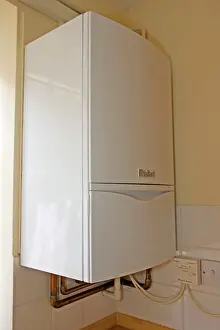 Compact: Boiler - vaillant EcoTec modern combination or