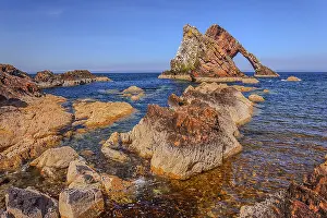 130319: Bow Fiddle Rock - natural sea arch made of quarzite