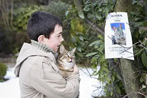 Found: Boy who found a lost cat France