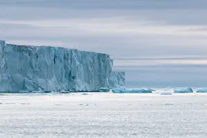 Nordauslandet: Brasvell's Glacier