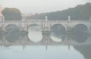 Tiber: Bridge crossing Tiber River