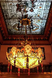 Hanging: Brighton, England, United Kingdom. Royal Pavillion and