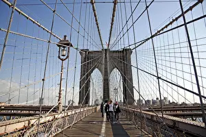300517: Brooklyn Bridge in New York, America Paul Brown