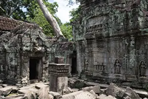 Religion: Buddhist temple buildings, jungle temples