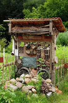 Wester: Bug house in a cottage garden, Luebstorf, Mecklenburg-Wester