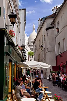 Cafe: Cafe and street scene in Montmartre with