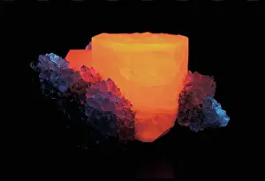 Fluorescence: Calcite with quartz