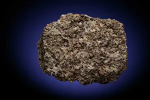 Sequence: Calcite, Willemite, and Franklinite (2 of 2)