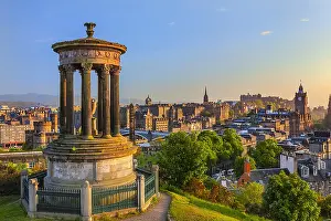 Edinburgh: Calton Hill - panoramic view from Calton Hill encompassing